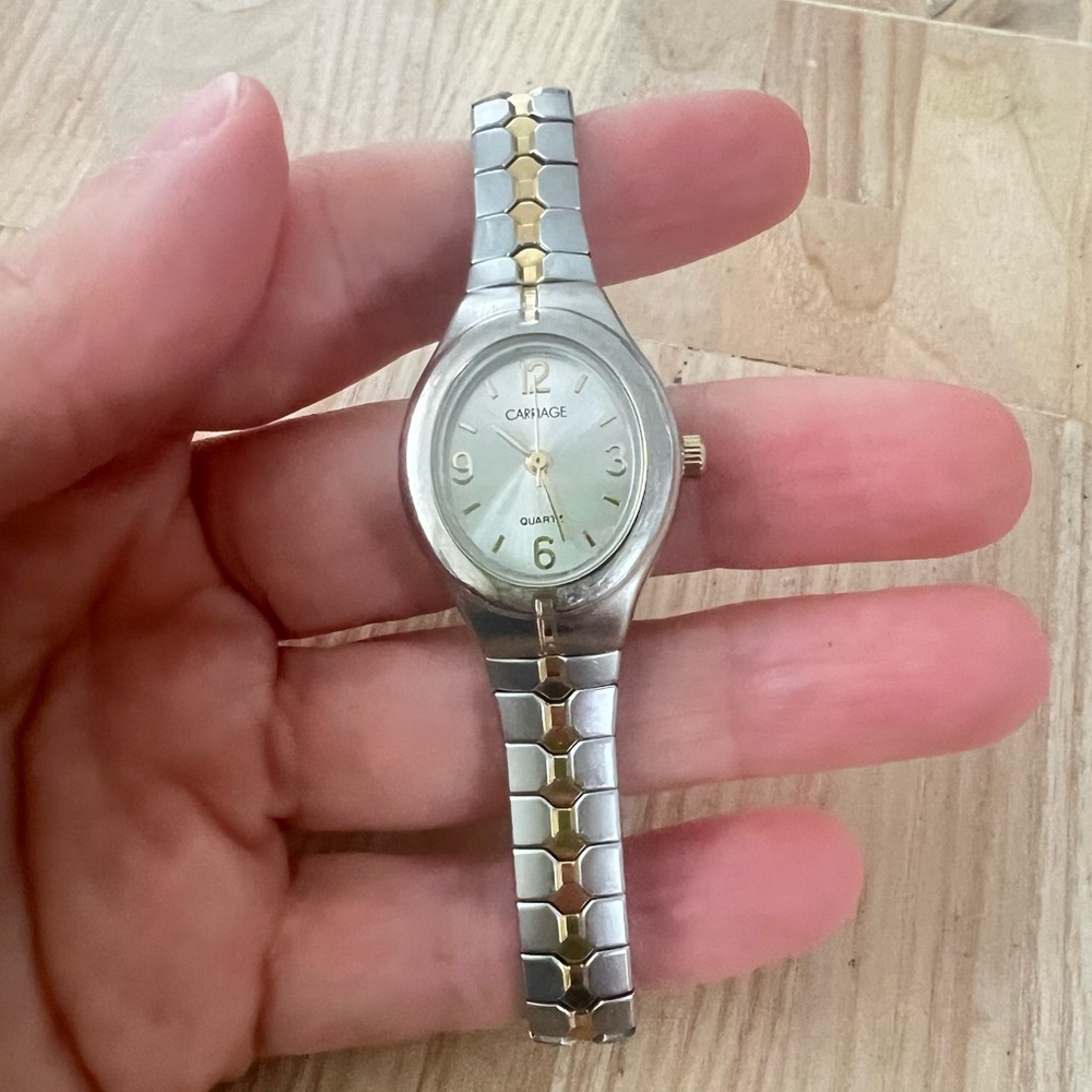 Carriage by Timex ladies oval two toned dress watch NEW BATTERY